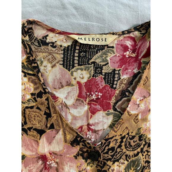 MELROSE floral quilted style pattern Short sleeve top - Picture 3 of 7